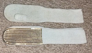 Gymboree Mittens - gold/beige/sequins/one-size - Picture 1 of 5