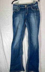 Wallflower Luscious Curvy Bootcut Mid Rise Jenna Wash Jeans Size 9 (30.5x30.5) - Picture 1 of 17