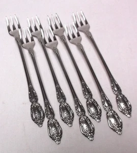 Oneida Raphael Deluxe Stainless Seafood Forks Group of 7 - Picture 1 of 3