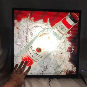 Insegna Luminosa Vintage Bacardi Rum Argento Fragola 18”x18” Uomo Cave -Solo1 su eBay! - Foto 1 di 11