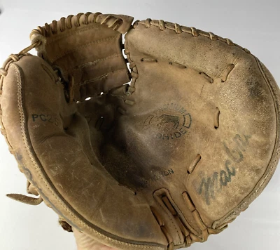Vintage MacGregor PC2S  11" Professional Model Baseball Catcher's Mitt Glove RHT - Image 1 of 4