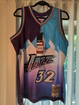 Mitchell & Ness Karl Malone Utah Jazz Swingman Jersey - Purple/Blue - L -New - Image 1 of 4