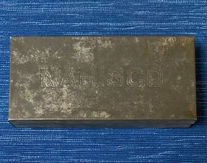 Scatola di latta vintage epoca prima guerra mondiale Nabisco cracker coperchio goffrato pubblicità 13B - Foto 1 di 3