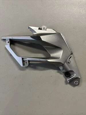 Kawasaki Ninja 400 COWLING, FIN, LH, M.S.SILVER 55028-0643 Fairing - Image 1 of 4