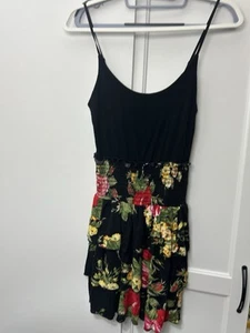 Adorable, Spring/Summer Dress, Beautiful Colors, Comfortable Fit, gently Worn - Picture 1 of 3