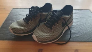 Tolle Sportschuhe Nike Tanjun Racer Gr. 38 neuwertig - Bild 1 von 6