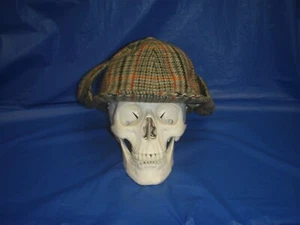 CAPPELLO UOMO USATO VINTAGE 97% LANA MEDIO AQUASCUTUM TIPO SHERLOCK HOLMES - Foto 1 di 8