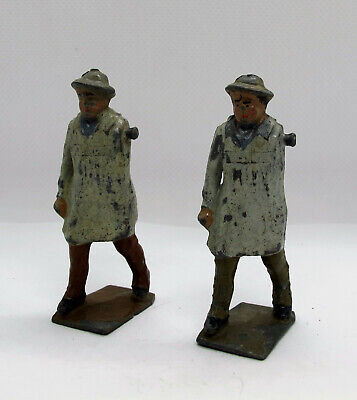 Vintage Britains 1920s Two Carter Figures Moving Arms Missing • 2.50£
