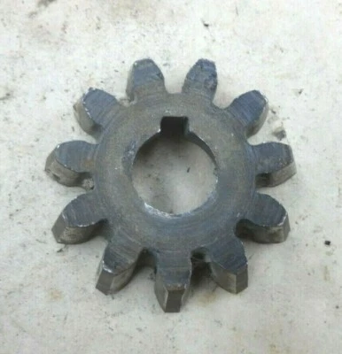 Modelo T Ford 1909 1927 11 dientes piñón engranaje original 11-40 dientes parte trasera Foto 1 de 4