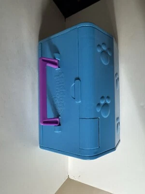 Pound Puppies Paris Wedding Play-set - Image 1 of 4