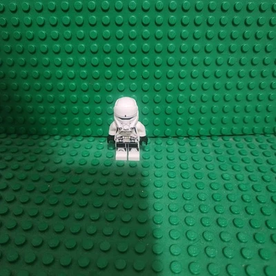 LEGO Star Wars 75152 Rogue One - Imperial Hovertank Pilot - Minifigura SW0795 Foto 1 de 2