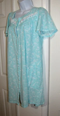 NWOT-flaw Adonna Sleepwear Midi Nightgown Aqua Floral Short-Sleeve Snap-Up Wm. M - Image 1 of 4
