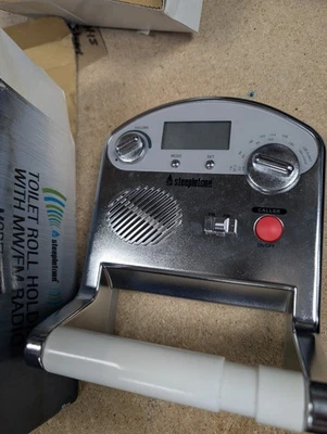 EPSON projector EMP-730 with Carry bag and Leads good condition (S5) - Image 1 of 4