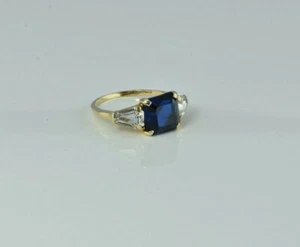 Vintage 14K Yellow Gold Blue and White Stone Ring Circa 1960 Size 7 - Picture 1 of 12