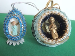 2 Adornos Diorama Huevo Vintage Hecho a Mano Azul Cuentas Oración Ángel MCM - Imagen 1 de 9