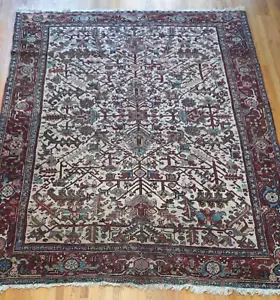 8'2 x 10'4" Antique Herizz Hand-Knotted Wool Ivory Oriental Rug Cleaned - Picture 1 of 22