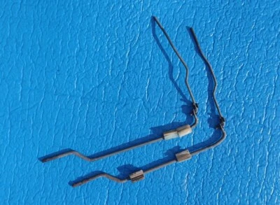 Camaro RS Z28 1970-1981 FIREBIRD TRANSMISIÓN AM TA USADO CERRADURA PUERTA PESTILLO VARILLA PAR OEM Foto 1 de 4