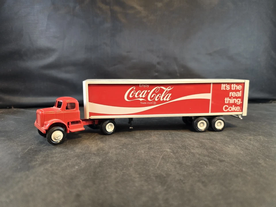 Coca-Cola Coke '74 Soft Drink Soda Real Thing Winross Semi Truck & Trailer - Image 1 of 4