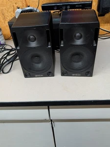 Pair of Genelec 1029A Active Studio Monitor Speakers - Picture 1 of 6