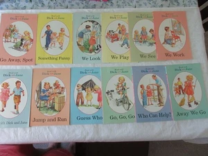 Livres complets 12 PB lus avec Dick et Jane TOUS NEUF - Photo 1/1