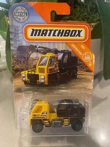 Matchbox MBX Construction MBXcavator Black & Yellow 8/20 - Picture 1 of 1