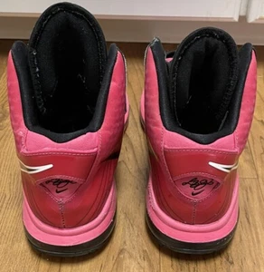 Vintage Nike LeBron VIII 8 v/2 Spark Lot Pink GS sz 6.5y Rare Max OG MVP - Picture 1 of 5