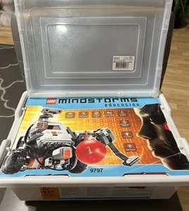 LEGO Education: Mindstorms Education Base Set (9797) 437Pcs- Original 4565984 - Picture 1 of 4