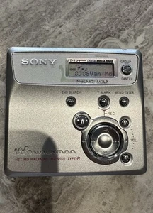 Sony MZ-N505 NetMD type R MiniDisc Walkman Player & Recorder – Tested & Working - Picture 1 of 5
