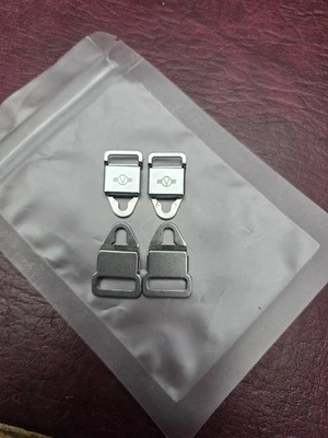 2 Genuine Hasselblad strap clips & 2 Reproduction clips Free Postage! - Image 1 of 2