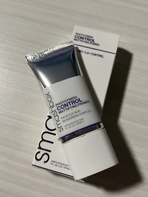 SMASHBOX Photo Finish Control Mattifying Primer - Full Size 1 fl. oz. - Image 1 of 4