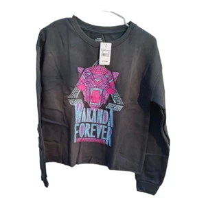 Camisa corta de sudor Marvel Studios Black Panther Wakanda Forever estilo negro suave  - Imagen 1 de 6