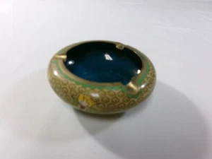 Vintage Chinese Enamel Floral Blue Interior Cloisonne Ashtray - Picture 1 of 8