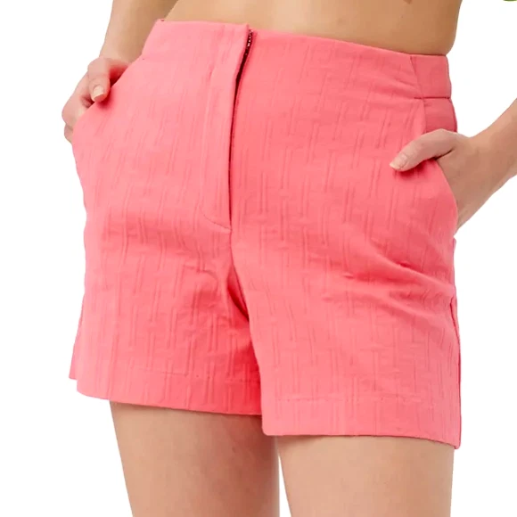 NUEVO CON ETIQUETAS - Pantalones Cortos Trina Turk 'Valera' Algodón Elástico Texturizado, Rosa Positano - Talla 12 Foto 1 de 3