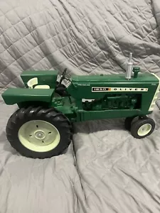 TRACTOR A ESCALA 1/8 OLIVER 1850 FIRMADO JOSEPH ERTL GRANJA JUGUETE FUNDIDO A PRESIÓN METAL - Imagen 1 de 6