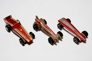 Coches de carreras Derby de madera de pino 3 juguetes BSA vintage súper rápidos hechos a mano y pintados - Imagen 1 de 11