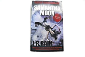 Samantha Moon : The First Four Vampire for Hire Novels, Plus the Christmas Moon - Picture 1 of 6
