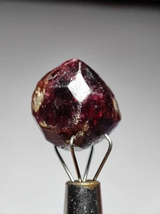 Spessartine Garnet Gemmy Crystal Having Nice Terminations-Pak. - Picture 1 of 10