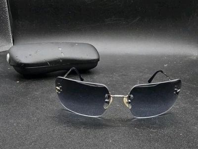 Gafas de sol Chanel Ch 4017 124/79 62 mm plateadas sin montura logotipo CC Cocomark azul Italia Foto 1 de 4