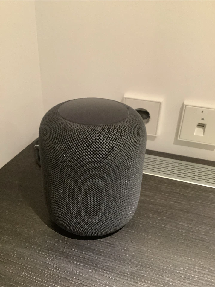 Apple HomePod Smart Lautsprecher - Spacegrey - Zustand Wie Neu - Bild 1 von 1