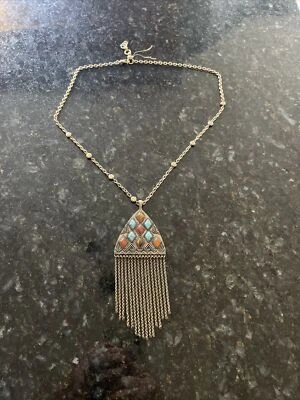 Collar Colgante Marca Lucky, ¡Nuevo! Foto 1 de 4