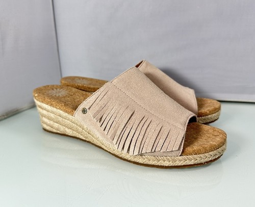 Sandali UGG donna pelle scamosciata marrone frange punta aperta tessuto zeppa tacco taglia US 8