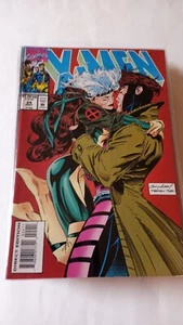 X-Men #24 - Cómics de Marvel - X-Men Vol. 2 Gambito y Rogue Kiss - Imagen 1 de 2