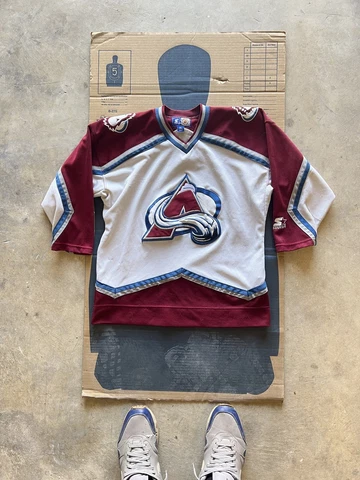 VTG 90s Starter Embroidered Colorado Avalanche NHL Jersey - Size Youth XL Cover
