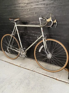 1973 Original Schwinn Paramount 67Cm 10 speed Campagnolo Nuovo Recor in VGC - Picture 1 of 12