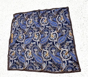Pocket Square 100% Silk Blue Paisley Multicolor Unbranded 14x14.5 Pre-own - Picture 1 of 4