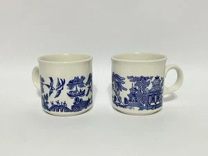 Set of 2 Churchill England Willow Blue Ceramic Teacups Vintage - Picture 1 of 11