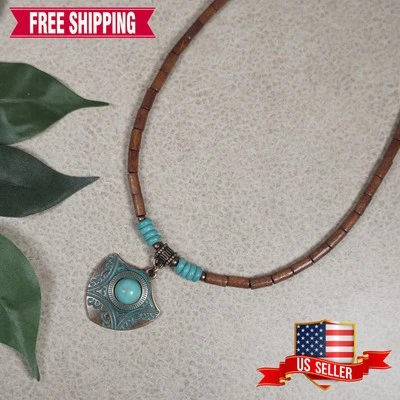 Collar Boho Unisex Turquesa Colgante y Cuentas de Madera, Opciones de Longitud Foto 1 de 4