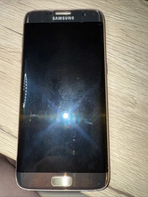 Samsung Galaxy S7 Edge -32GB - Gold (Ohne Simlock) (Dual SIM) - Bild 1 von 3