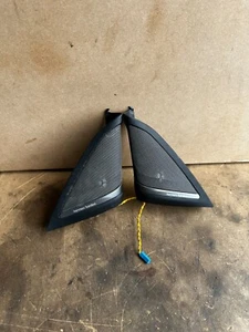 BMW G30 G31 F90 HARMAN KARDON HIFI TWEETERS SET WITH COVERS - Picture 1 of 2