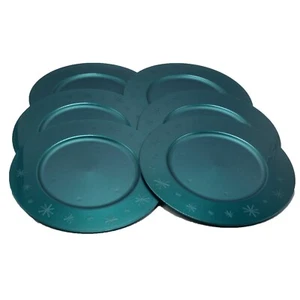 Tupperware Holiday 9" Round Plates Emerald Green Snowflakes Set of 6 - Picture 1 of 6